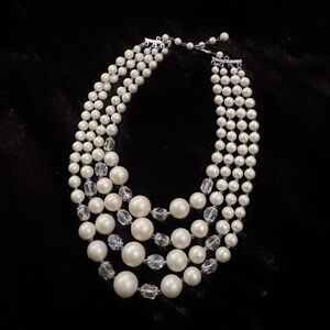 1960s Pearl and Crystal Fashion Necklace